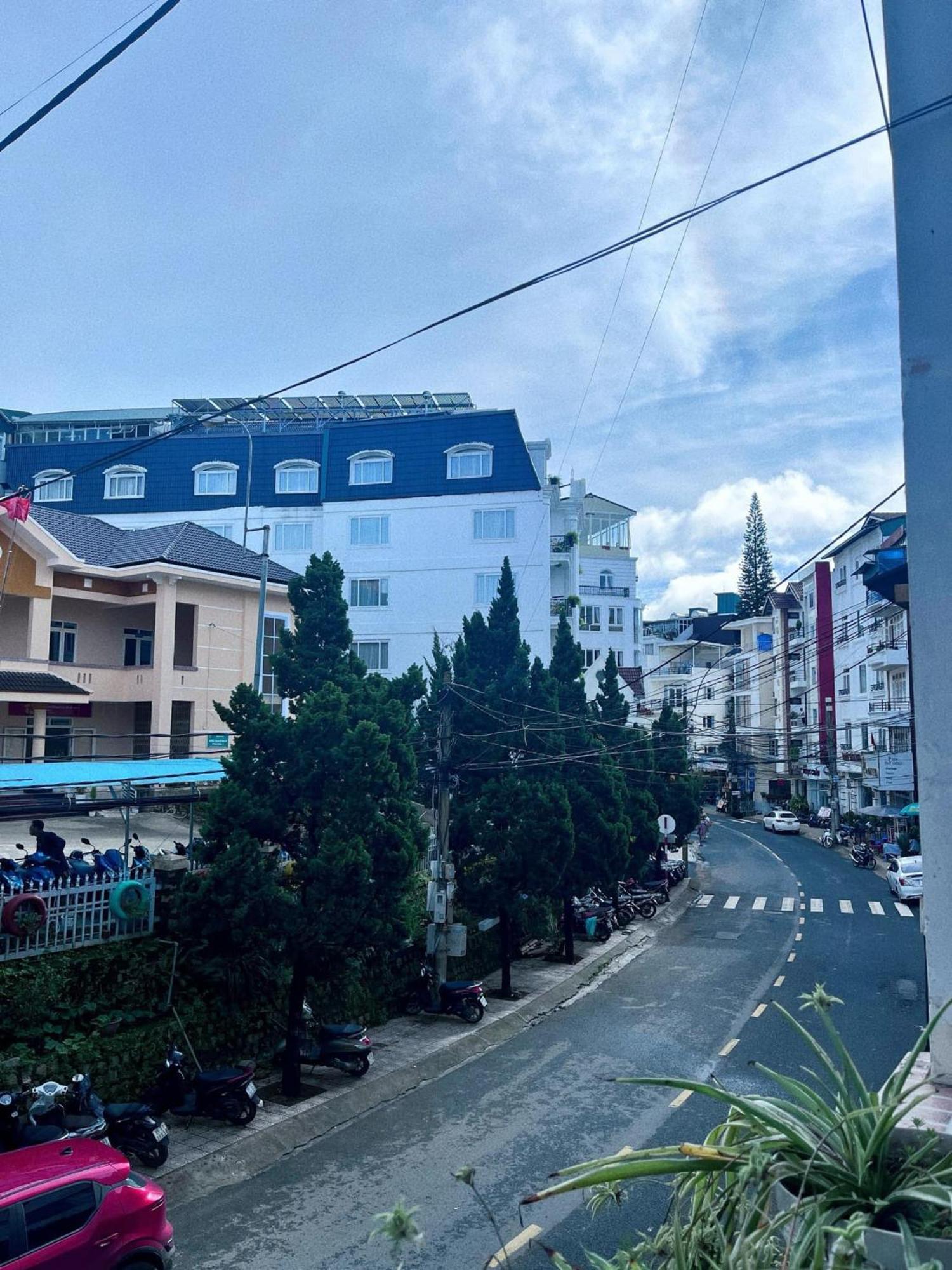 Glory Gia Huy Hotel Далат Екстер'єр фото